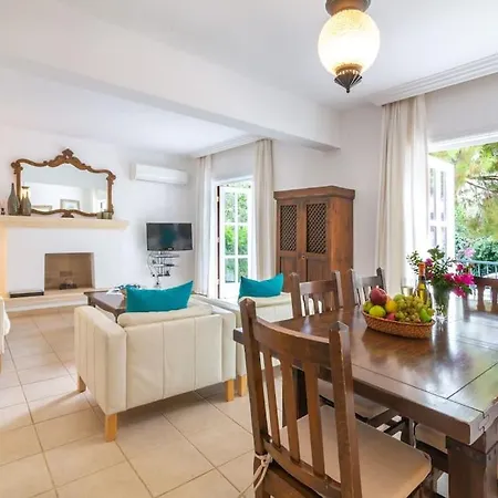 Villa Likya- 5 Bedroom With Private Pool And Gardens Kalkan