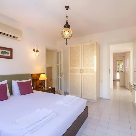 Likya- 5 Bedroom With Private Pool And Gardens *