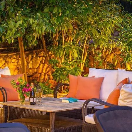 Likya- 5 Bedroom With Private Pool And Gardens Villa