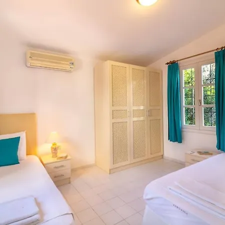 Likya- 5 Bedroom With Private Pool And Gardens