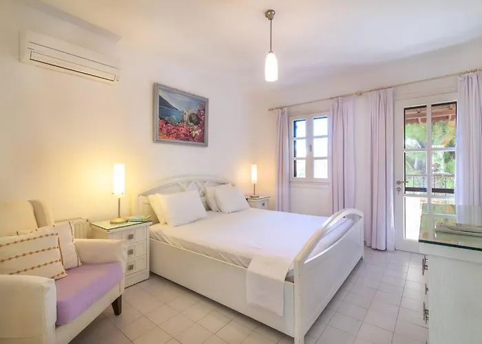 Likya- 5 Bedroom With Private Pool And Gardens *