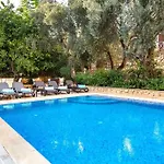 Likya- 5 Bedroom With Private Pool And Gardens *