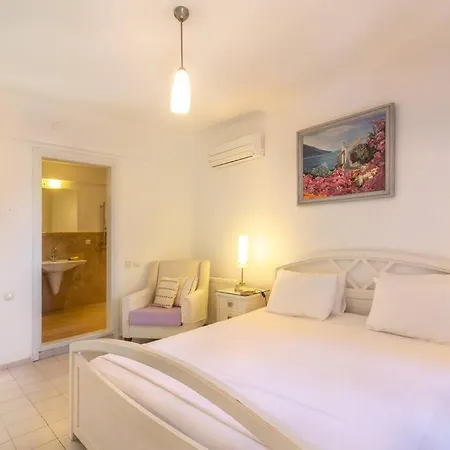 Likya- 5 Bedroom With Private Pool And Gardens