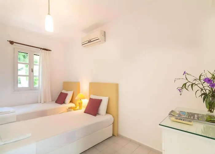 Villa Likya- 5 Bedroom With Private Pool And Gardens